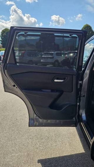 NISSAN X-Trail usata, con Bluetooth