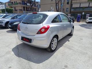 OPEL Corsa usata, con Alzacristalli elettrici