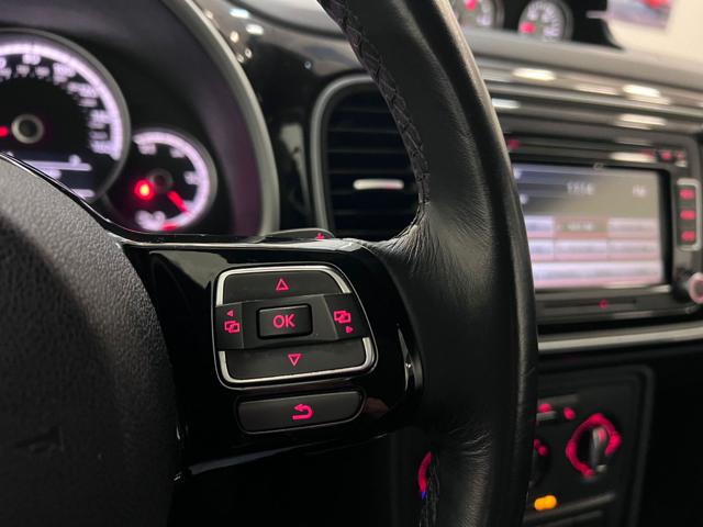VOLKSWAGEN Maggiolino usata, con Volante multifunzione