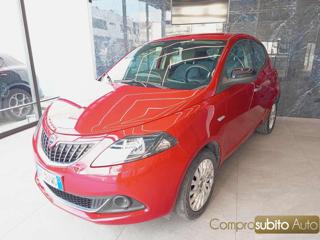 LANCIA Ypsilon usata, con Airbag