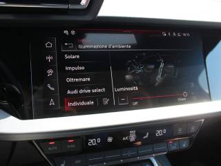 AUDI A3 usata, con Leve al volante