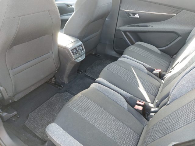 PEUGEOT 5008 usata, con Servosterzo