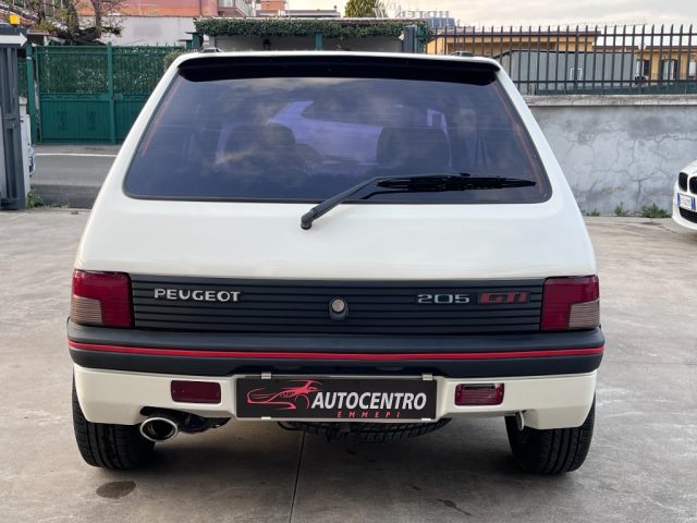 PEUGEOT 205 usata 4