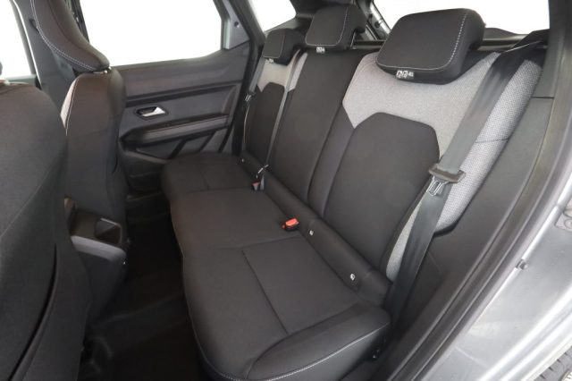 DACIA Duster usata 9