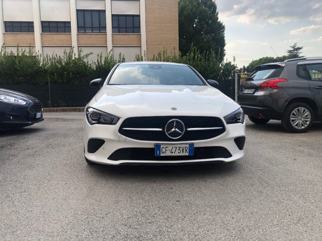 MERCEDES-BENZ CLA 200 usata, con Airbag laterali