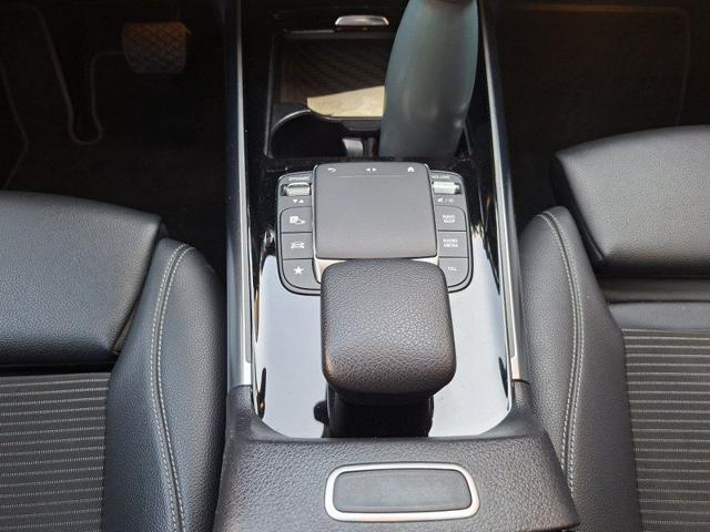 MERCEDES-BENZ GLA 200 usata 79