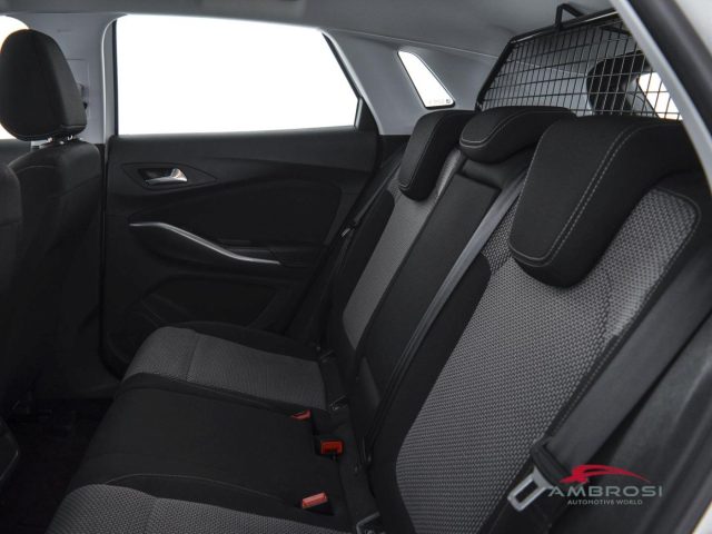 OPEL Grandland X usata 9