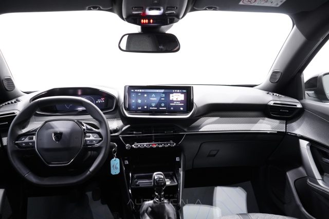 PEUGEOT 2008 usata, con Airbag testa