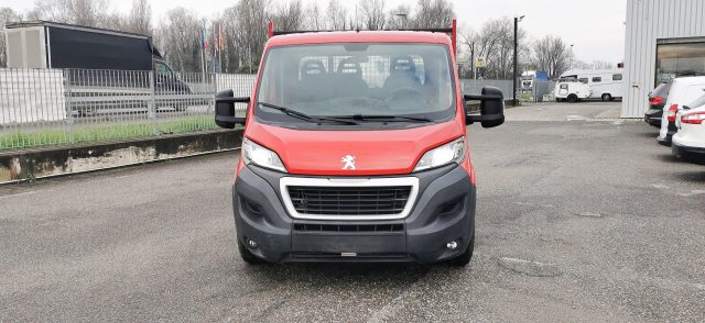 PEUGEOT Boxer usata, con Airbag