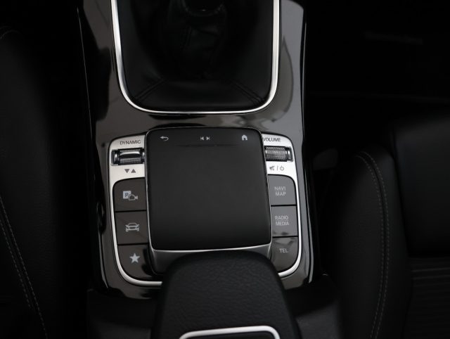 MERCEDES-BENZ A 200 usata, con Telecamera per parcheggio assistito