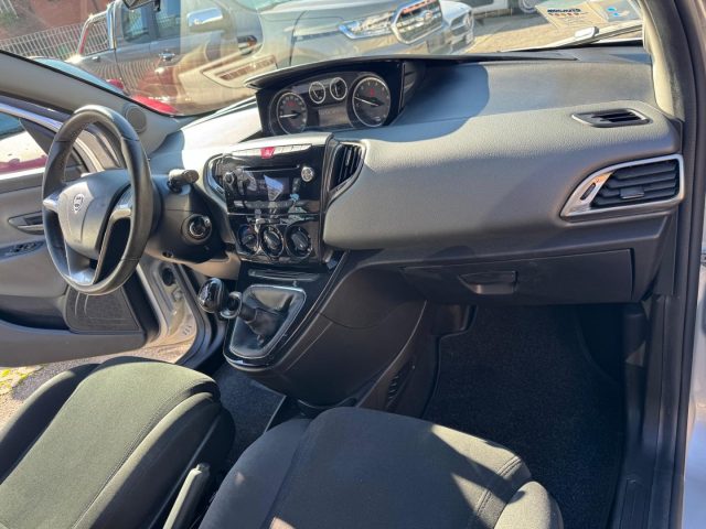 LANCIA Ypsilon usata, con Cronologia tagliandi