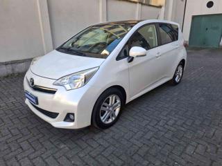 TOYOTA Verso-S usata, con Airbag laterali