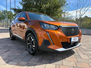 PEUGEOT 2008 usata, con Airbag
