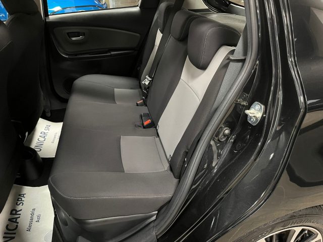 TOYOTA Yaris usata, con Vivavoce