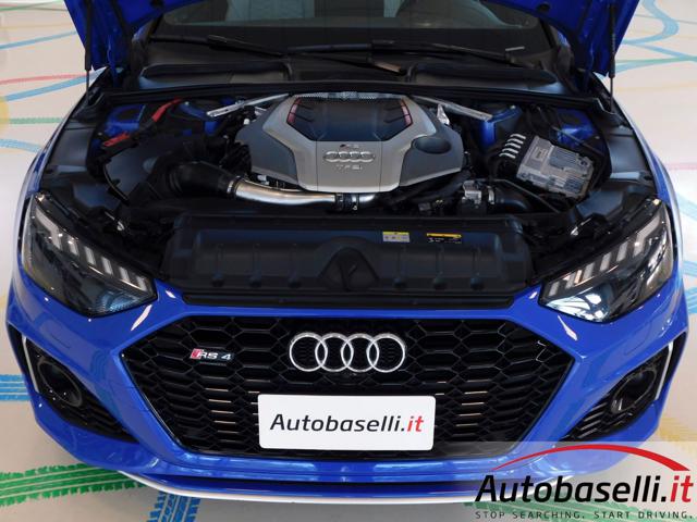 AUDI A4 usata, con USB