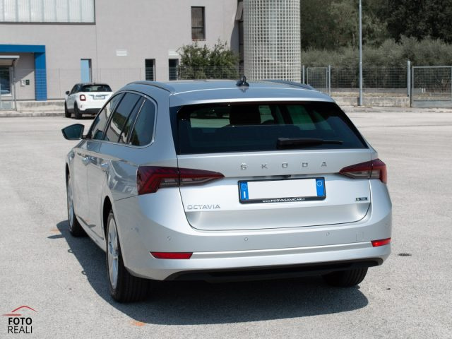 SKODA Octavia usata, con Touch screen