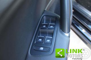 VOLKSWAGEN Golf GTI usata, con Park Distance Control