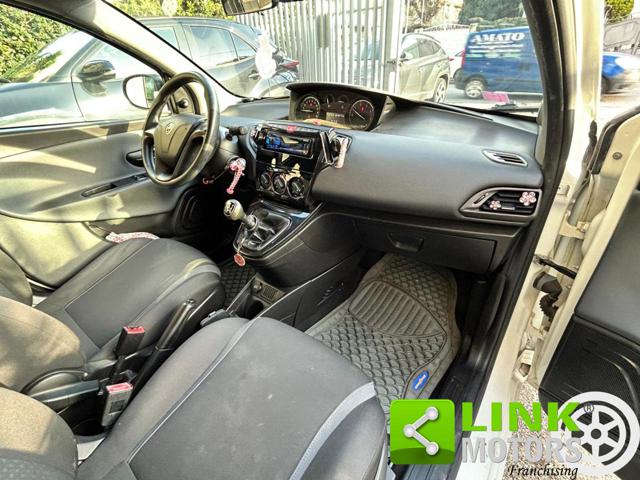 LANCIA Ypsilon usata, con Controllo trazione