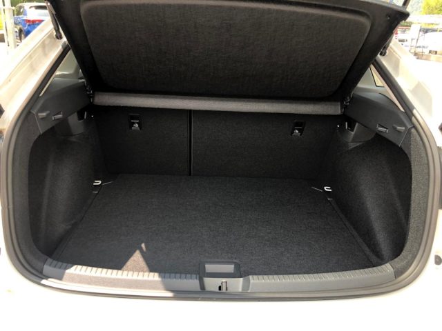 VOLKSWAGEN Taigo usata, con Telecamera per parcheggio assistito