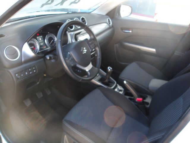 SUZUKI Vitara usata, con Controllo automatico clima