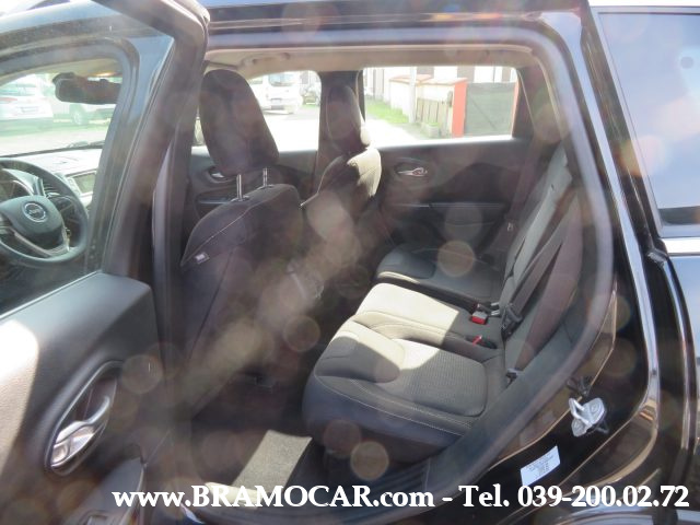 JEEP Cherokee usata, con Volante in pelle
