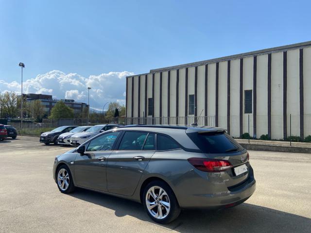 OPEL Astra usata, con Climatizzatore