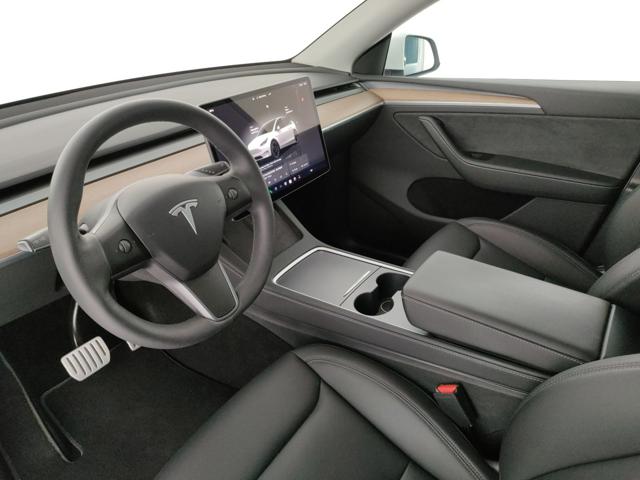 TESLA Model Y usata, con Chiusura centralizzata