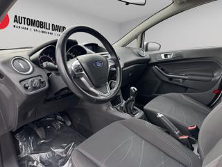 FORD Fiesta usata, con Autoradio