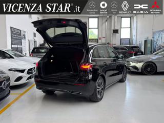 MERCEDES-BENZ B 180 usata, con Luci diurne LED