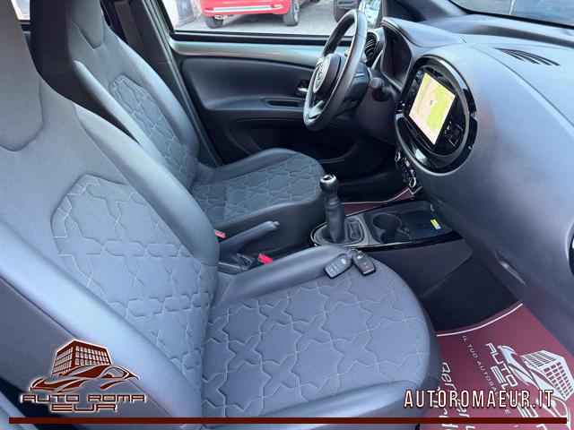 TOYOTA Aygo X usata, con USB