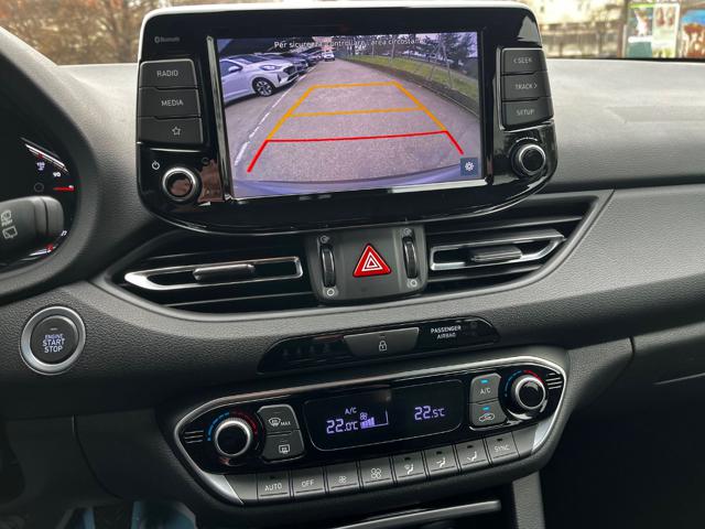 HYUNDAI i30 usata, con Autoradio