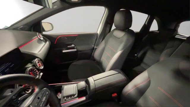 MERCEDES-BENZ B 200 usata, con Boardcomputer