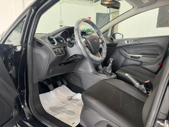 FORD Fiesta usata, con Chiusura centralizzata