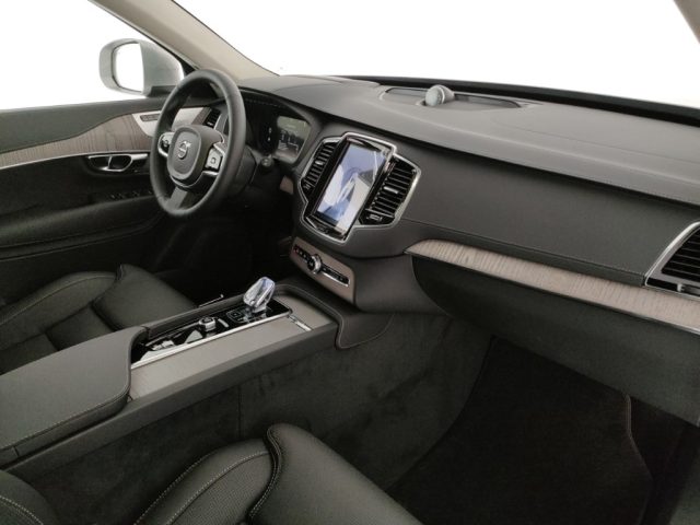 VOLVO XC90 usata, con Cerchi in lega