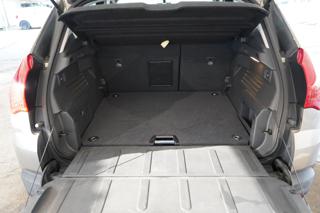 PEUGEOT 3008 usata, con Airbag testa