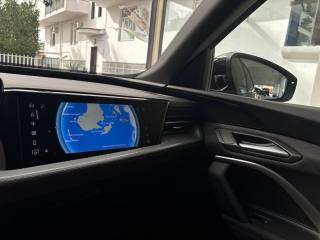 AUDI Q5 usata, con Autoradio digitale