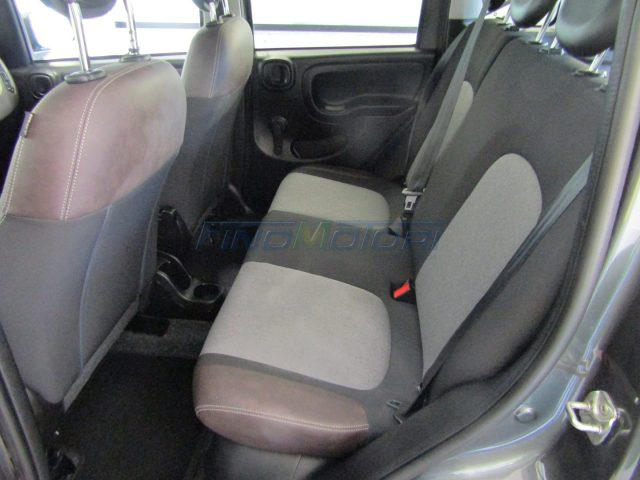 FIAT Panda Cross usata, con Controllo automatico clima