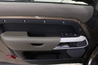 LAND ROVER Defender usata, con Sedili riscaldati