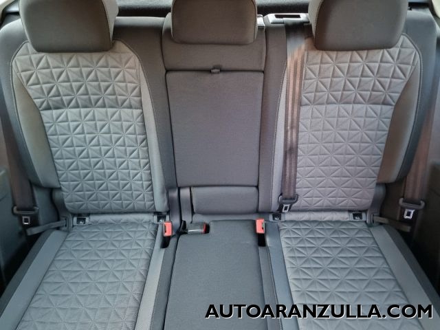 VOLKSWAGEN Tiguan usata, con Sedile posteriore sdoppiato