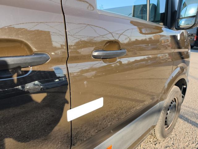 VOLKSWAGEN Crafter usata 32