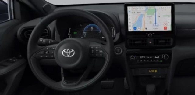 TOYOTA Yaris Cross usata, con Chiusura centralizzata