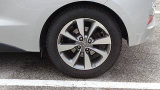 HYUNDAI i20 usata, con Volante in pelle