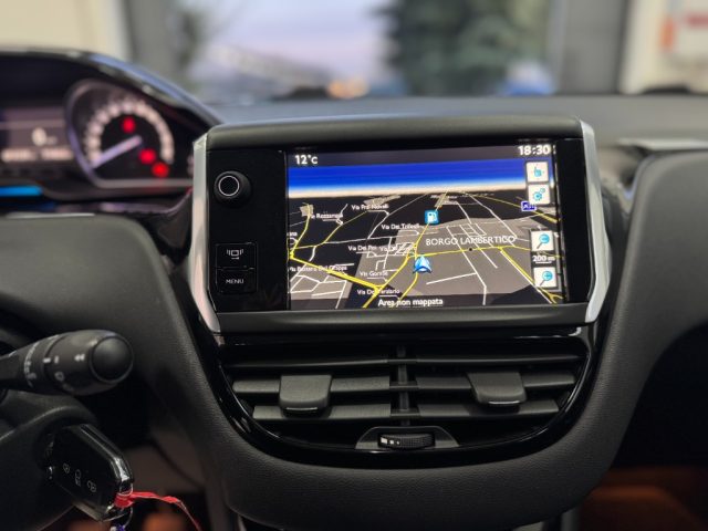 PEUGEOT 208 usata, con Lettore CD
