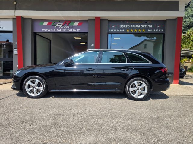 AUDI A4 usata, con Park Distance Control
