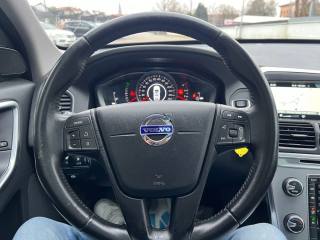 VOLVO XC60 usata, con Sedile posteriore sdoppiato