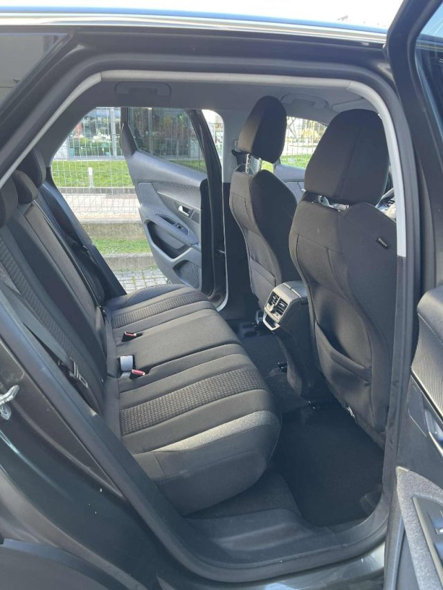 PEUGEOT 3008 usata, con Chiusura centralizzata