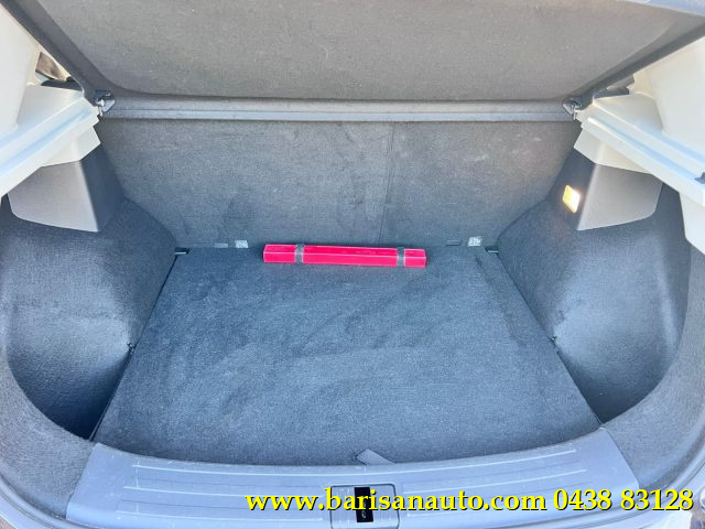 MG ZS usata, con Boardcomputer