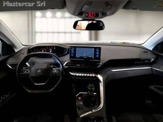 PEUGEOT 3008 usata, con Autoradio