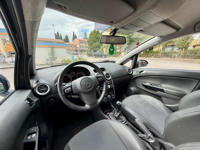 OPEL Corsa usata, con Specchietti laterali elettrici