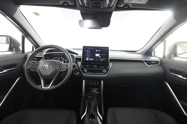 TOYOTA Corolla Cross usata 10